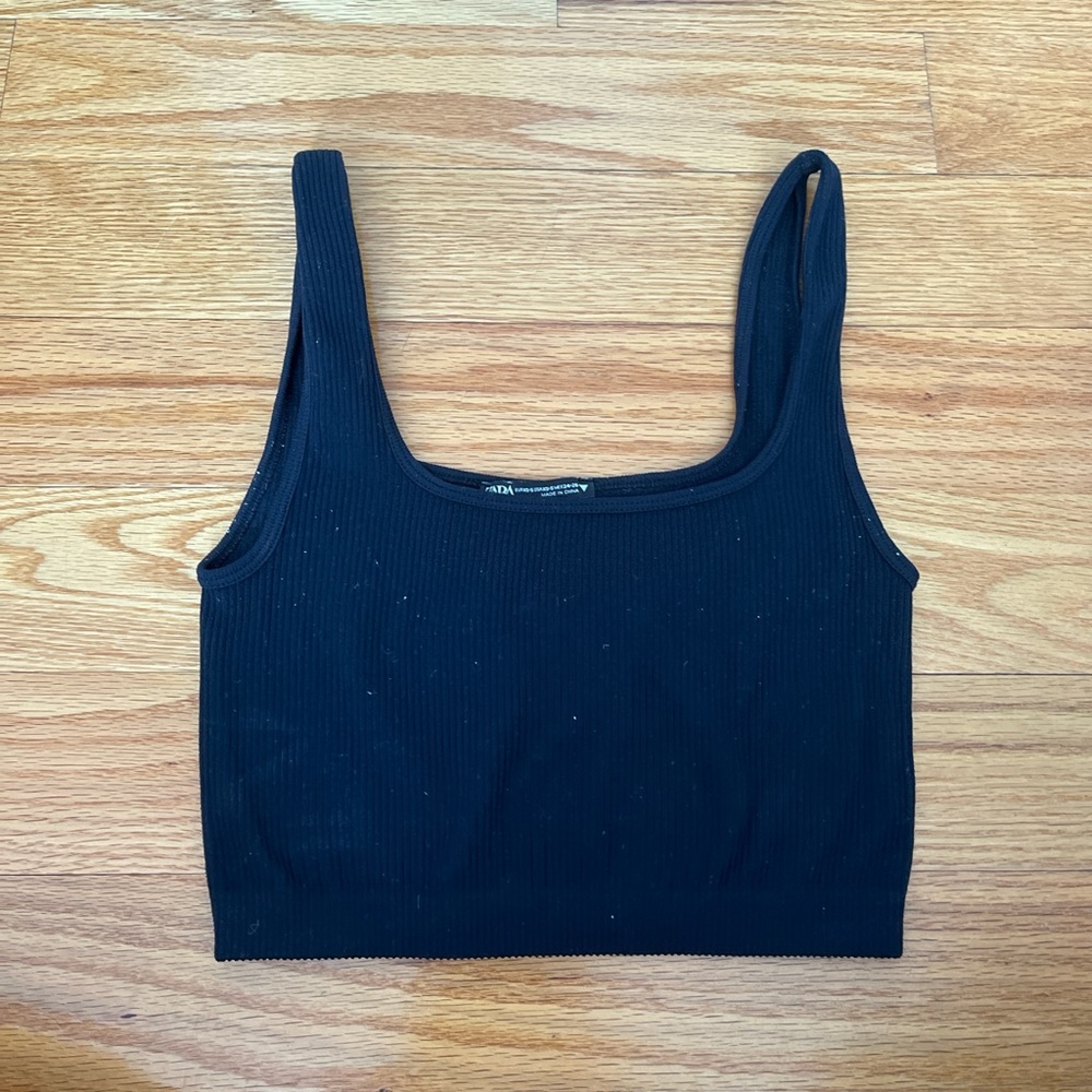 Zara black cropped ribbed tank top